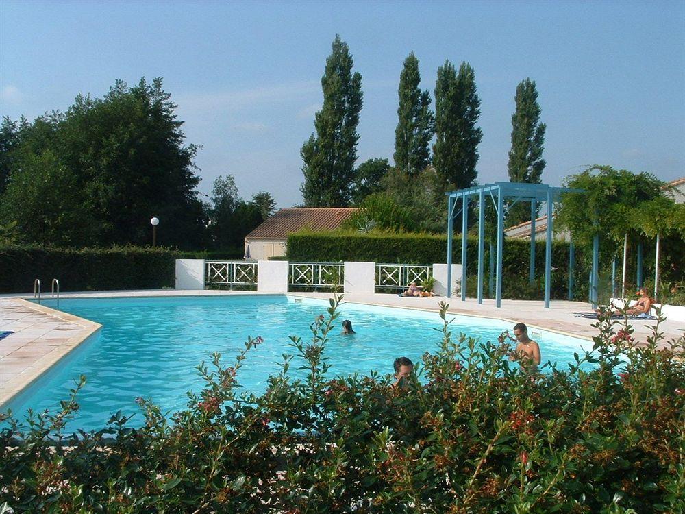 Lagrange Classic Le Clos Des Chenes Hotell Les Mathes Exteriör bild