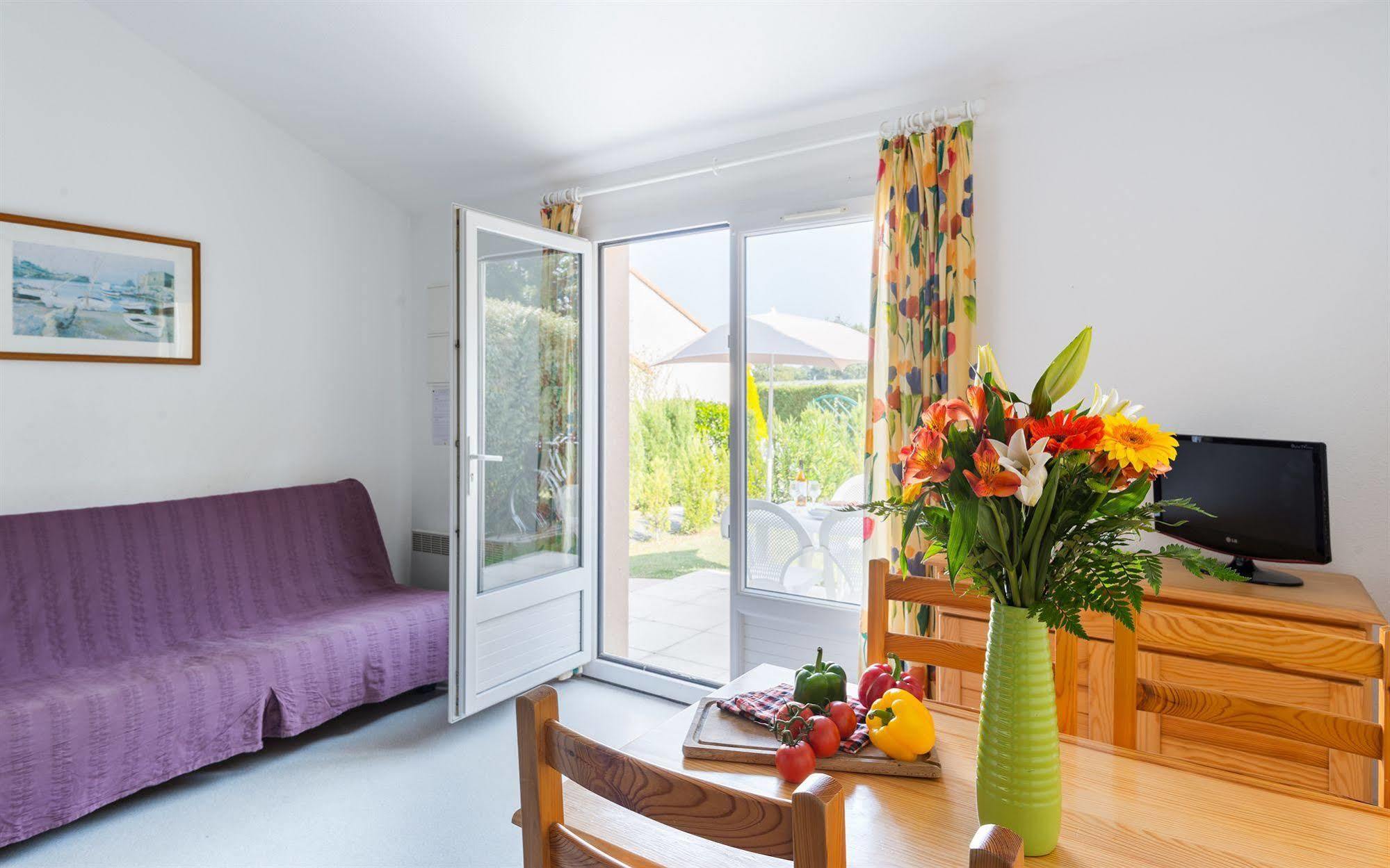 Lagrange Classic Le Clos Des Chenes Hotell Les Mathes Exteriör bild